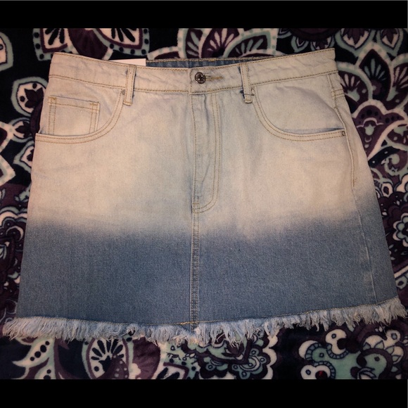 Forever 21 Dresses & Skirts - Denim Skirt Forever 21 Dresses & Skirts - Denim Skirt